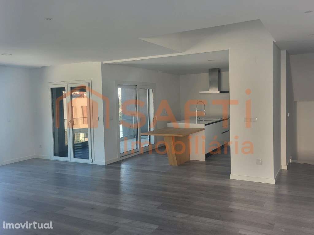 Moradia Piscina Margem Sul - Grande imagem: 2/52