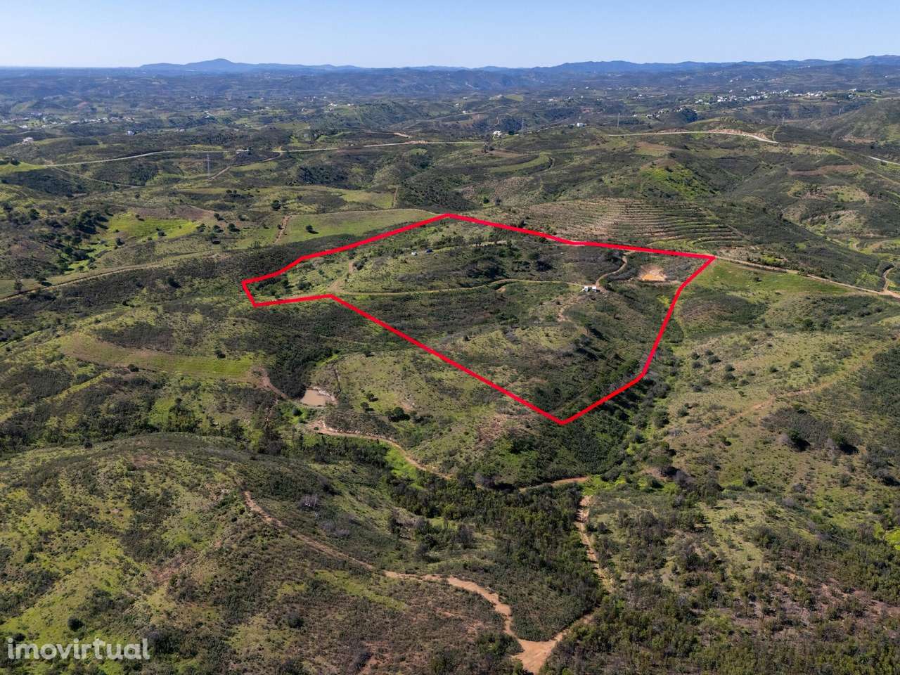 terreno com ruína e viabilidade de Construção - Grande imagem: 2/16