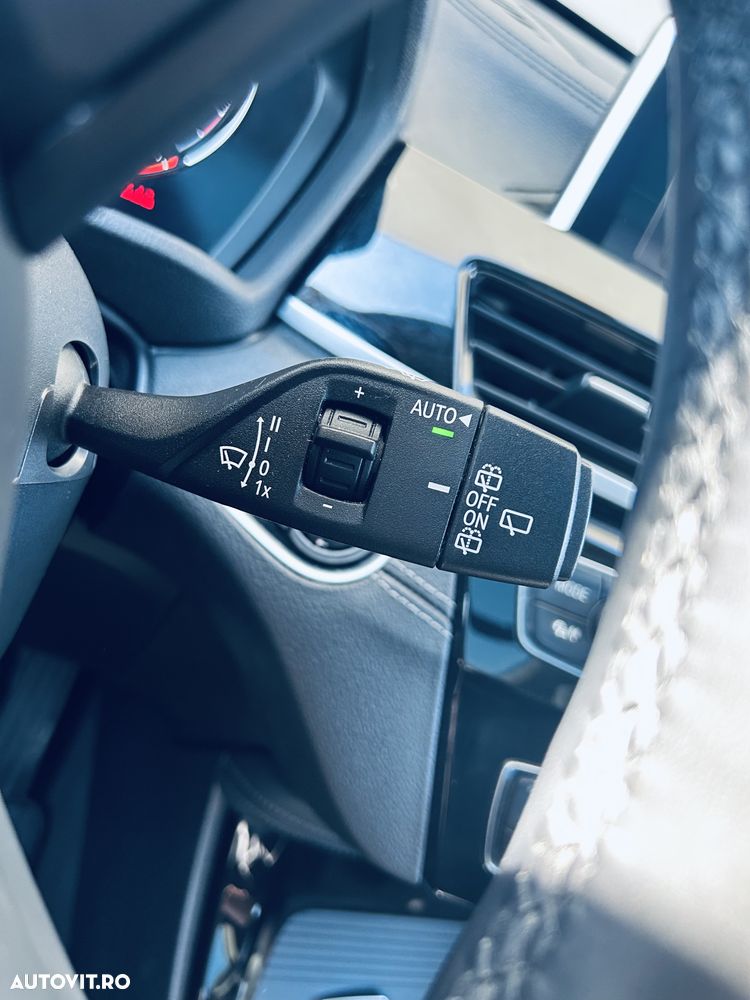 BMW X1 xDrive20i AT - 5