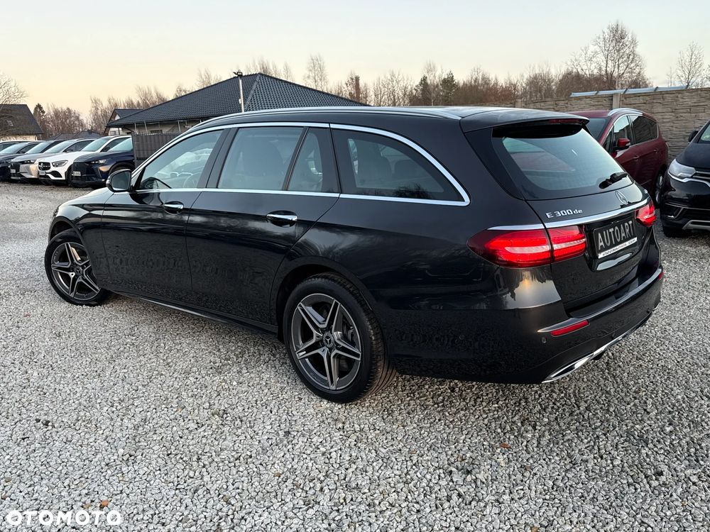 Mercedes-Benz Klasa E 300 de PHEV 4-Matic AMG 9G-Tronic - 10