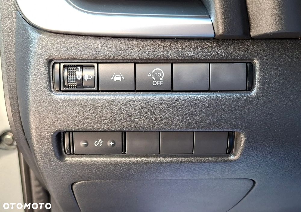 Nissan Qashqai 1.3 DIG-T MHEV Xtronic Tekna - 27