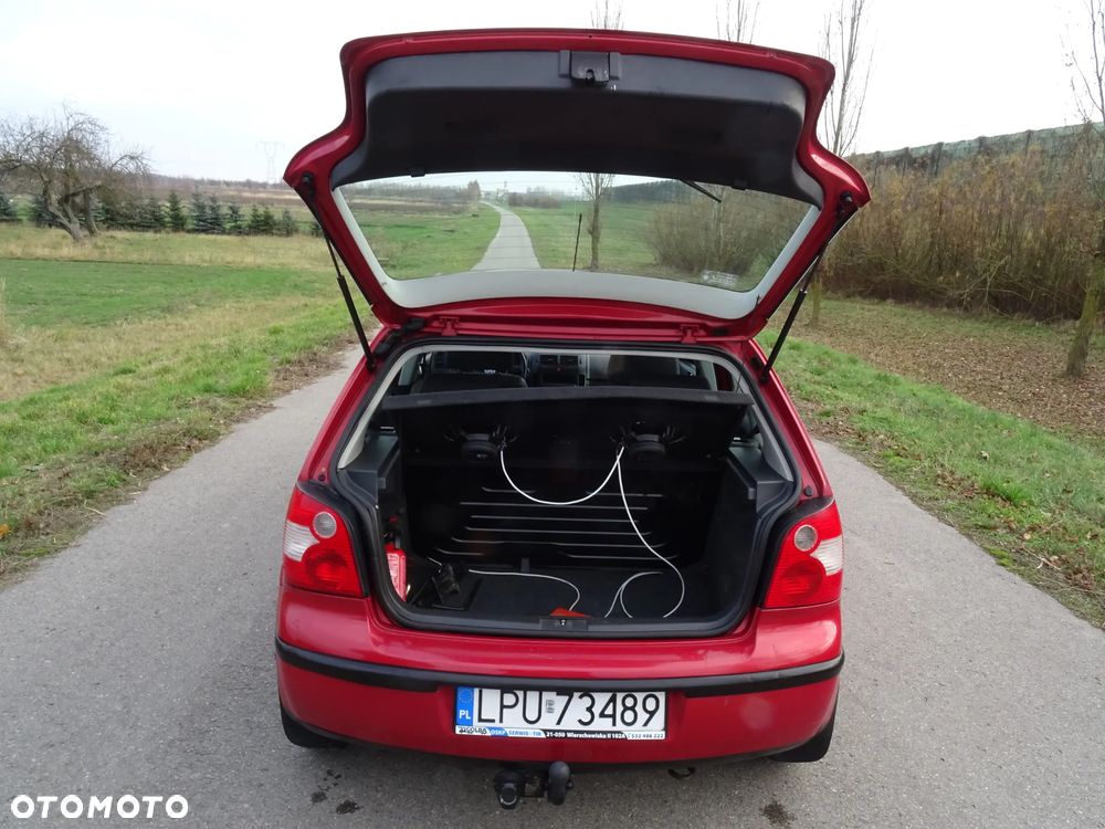 Volkswagen Polo 1.4 16V Comfortline - 10