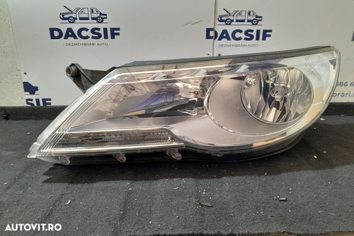 Far stanga 5N2941031G / 1ED247038-03 5N2941031G / 1ED247038-03 Volksw - 1