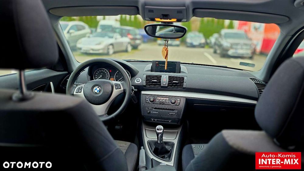 BMW Seria 1 120d - 25