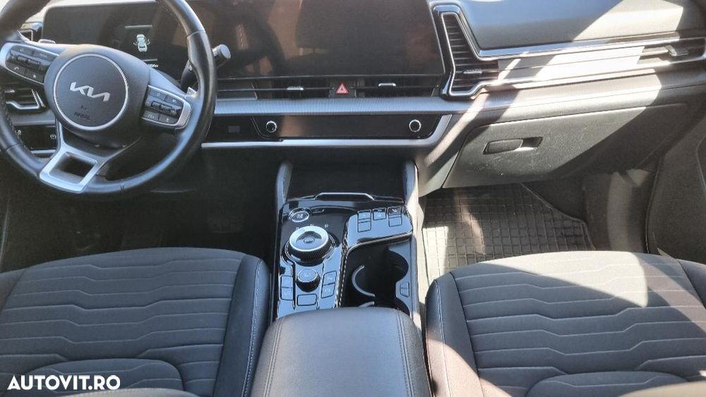 Kia Sportage 1.6 T-GDI HEV 6AT 4x2 Style - 12