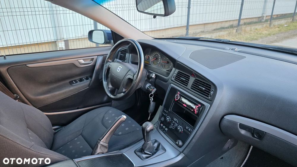 Volvo V70 2.4 Move - 11