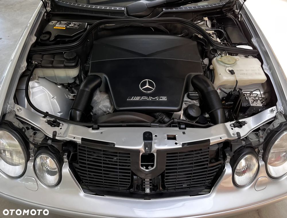 Mercedes-Benz CLK 55 AMG - 32