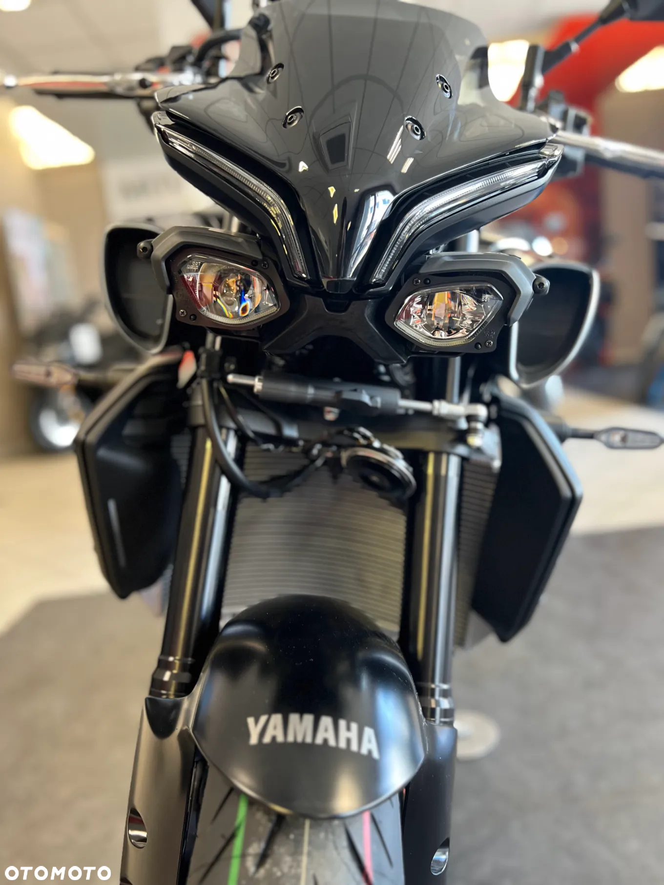 Yamaha MT - 7