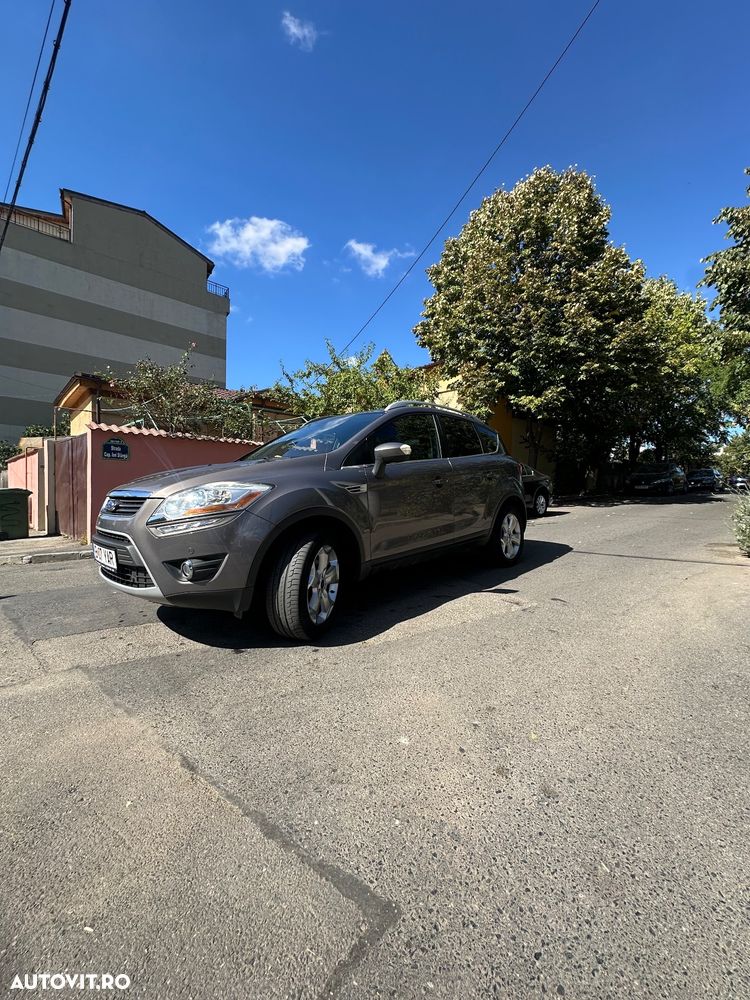 Ford Kuga 2.0 TDCi 4x4 Titanium - 3