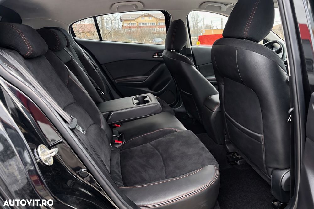 Mazda 3 SKYACTIV-G 120 NAKAMA - 9