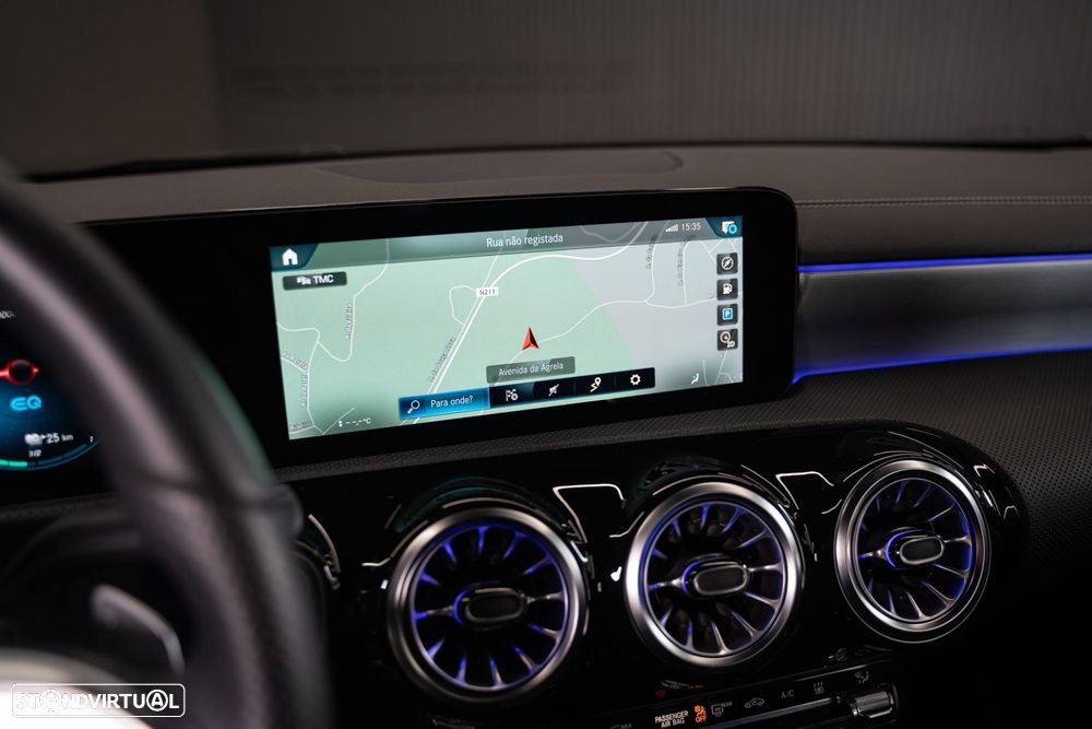 Mercedes-Benz A 250 Limousine e 8G-DCT - 25