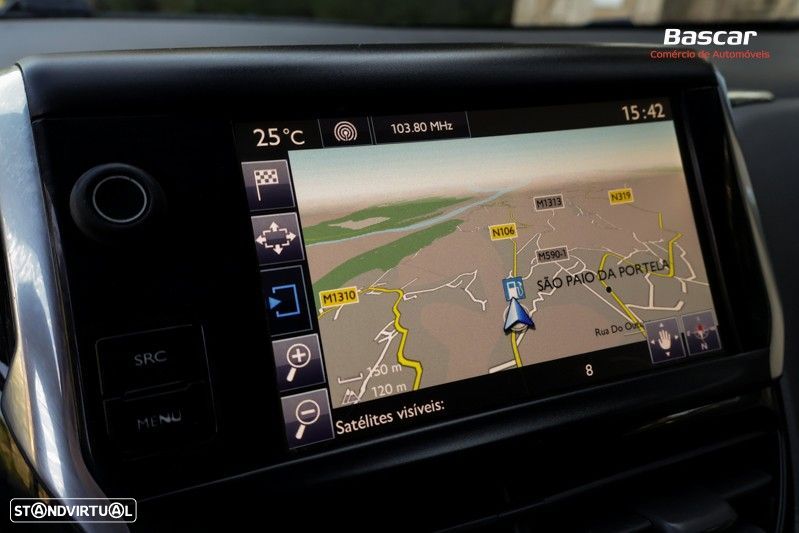 Peugeot 2008 1.2 PureTech Style - 21