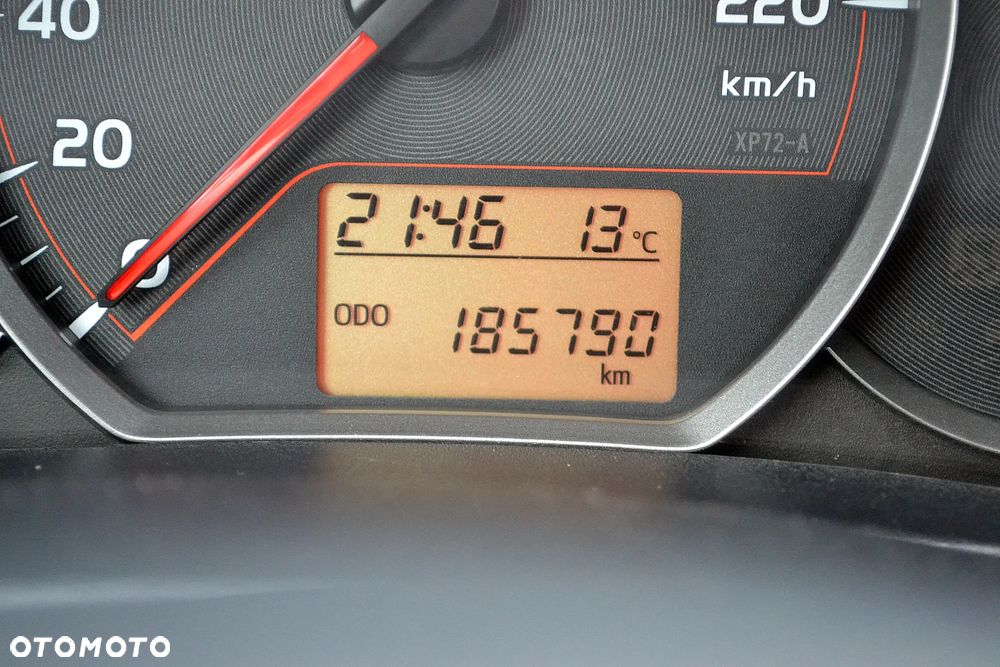 Toyota Yaris 1.33 Dynamic - 13