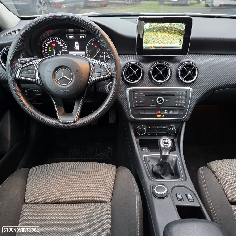 Mercedes-Benz GLA 180 (CDI) d Style - 12