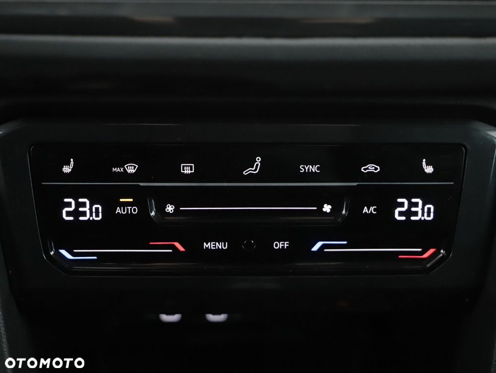 Volkswagen Tiguan - 20