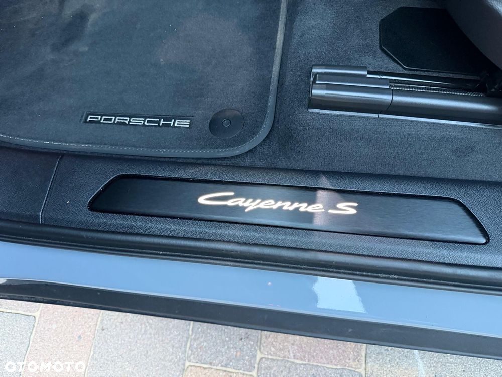 Porsche Cayenne S E-Hybrid Tiptronic S - 28