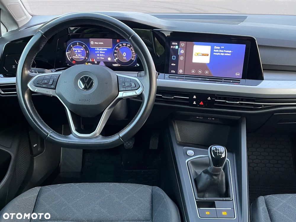 Volkswagen Golf 2.0 TDI Life - 12