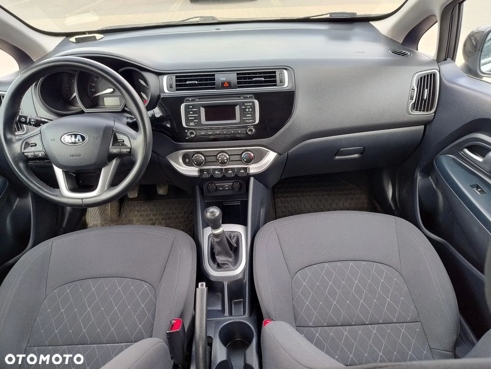 Kia Rio 1.2 Business Line - 9