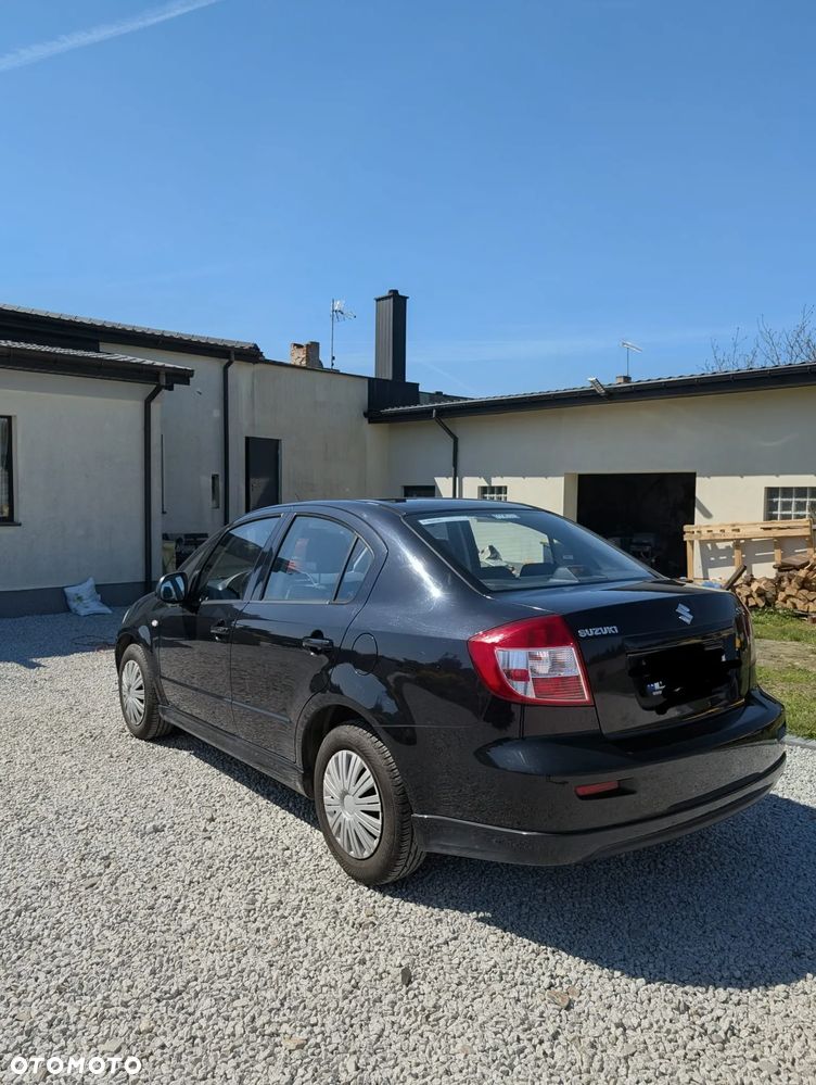 Suzuki SX4 1.6 GS - 7