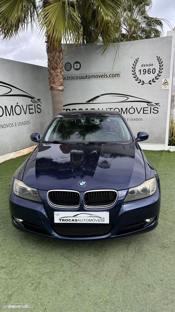 BMW 320 d Touring - 2