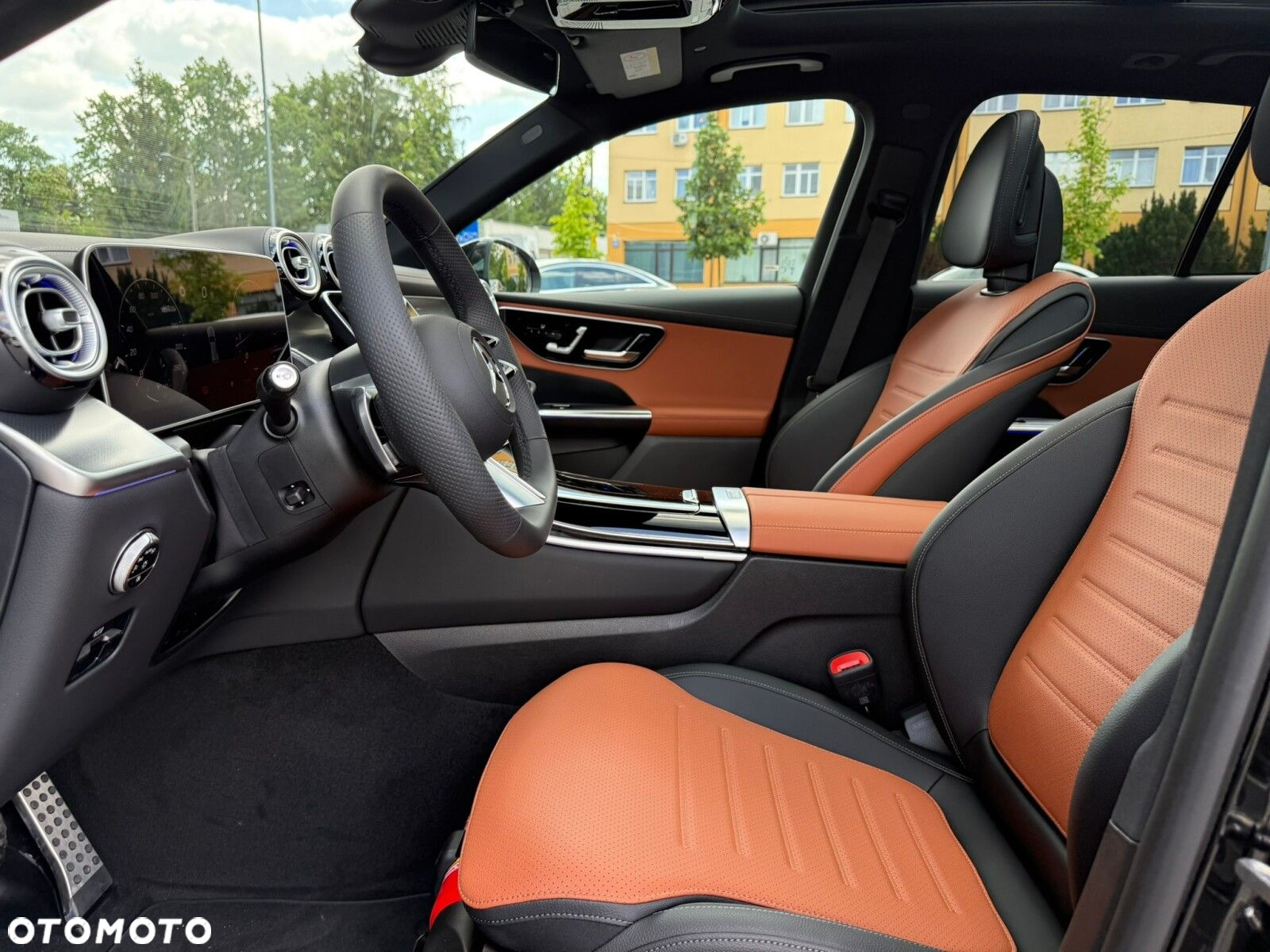 Mercedes-Benz GLC - 13