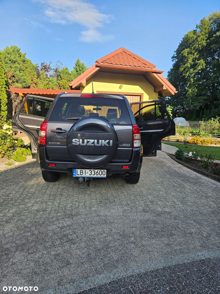 Suzuki Grand Vitara 2.4 Premium EU5 - 24