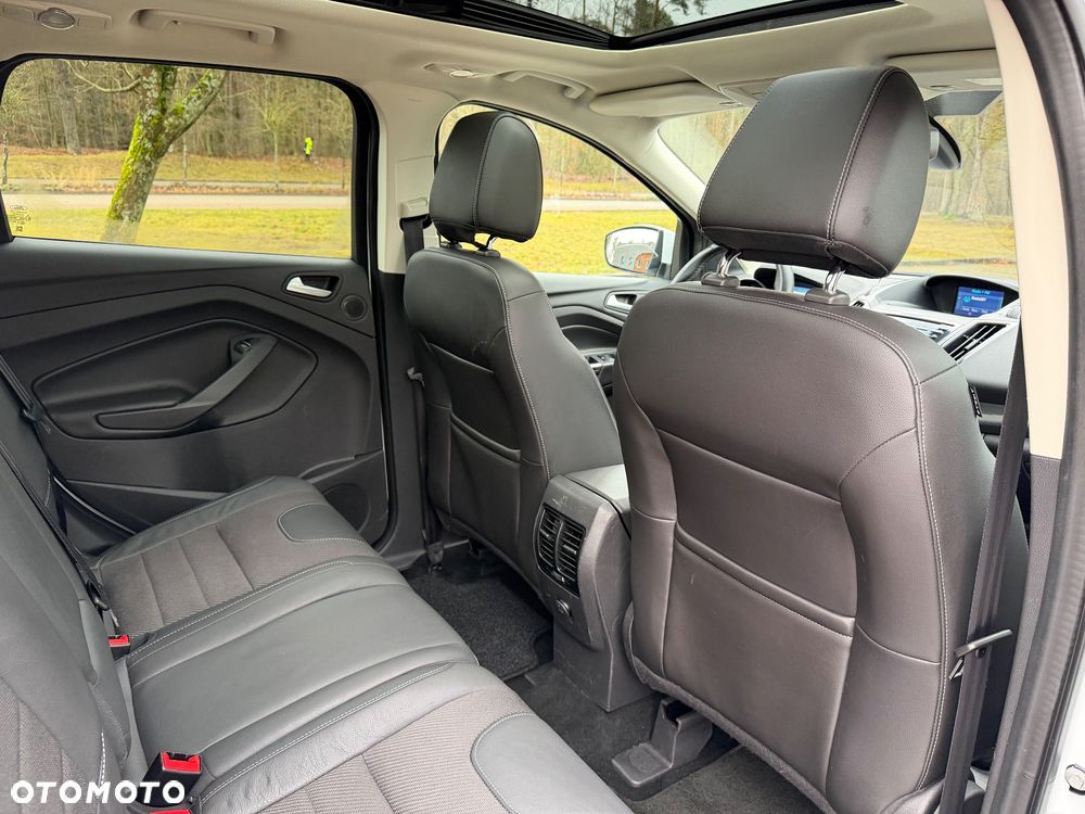 Ford Kuga 2.0 TDCi Titanium S - 14