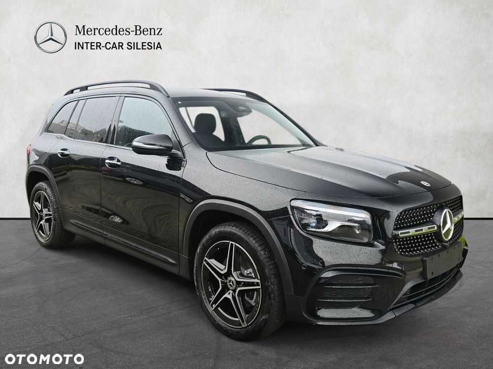 Mercedes-Benz GLB - 3