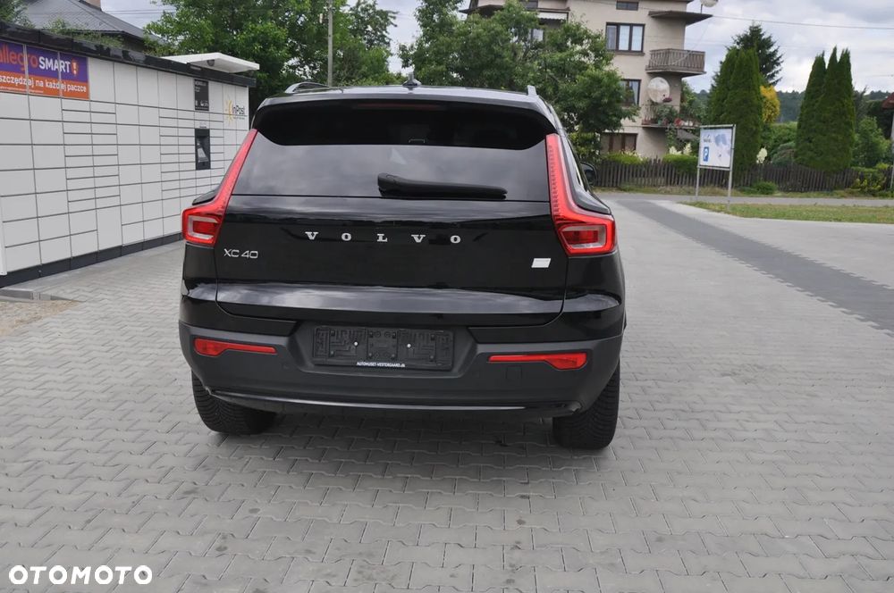 Volvo XC 40 Recharge Plus - 9