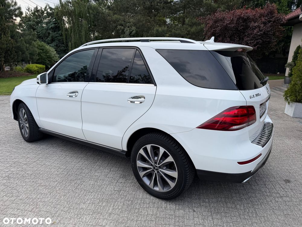 Mercedes-Benz GLE - 6