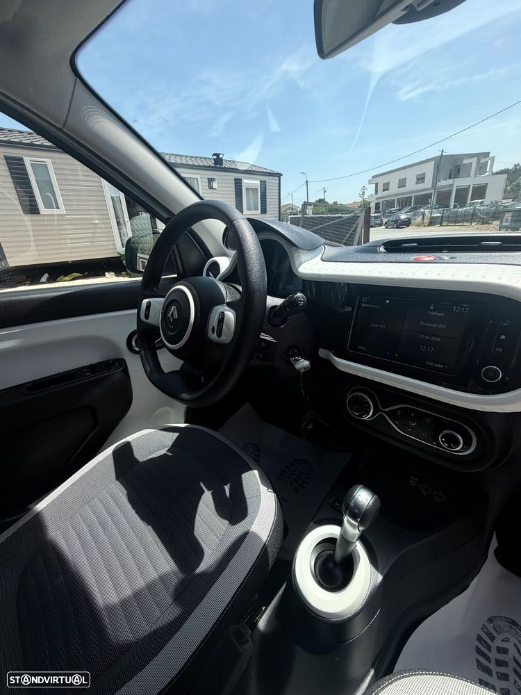 Renault Twingo E-Tech. 22 Techno - 21