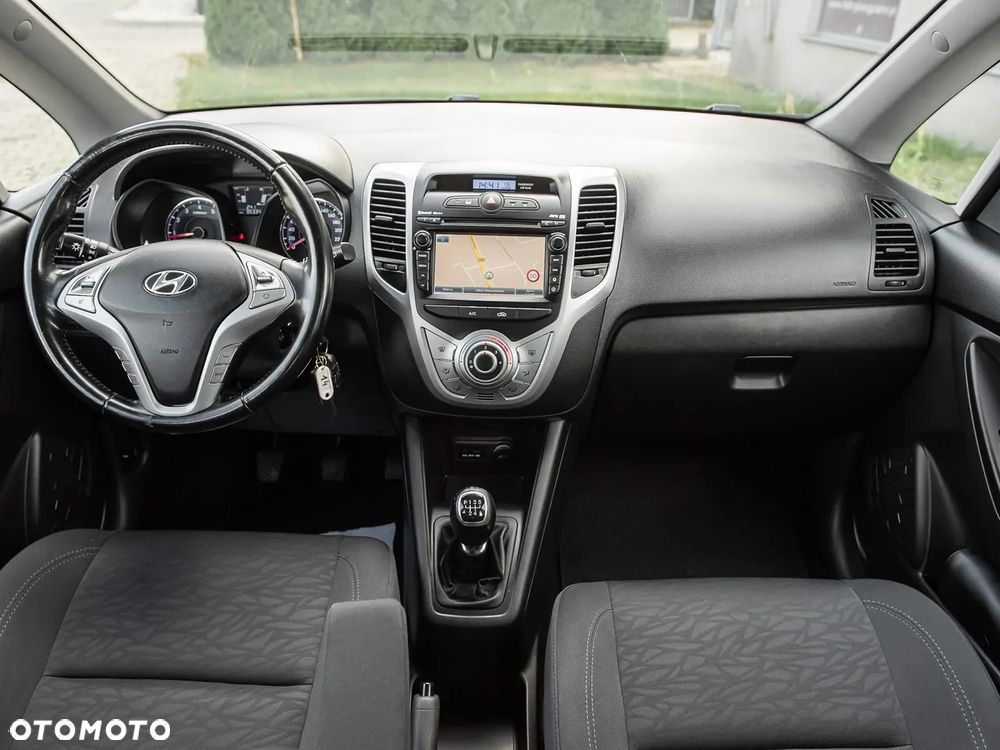 Hyundai ix20 - 27