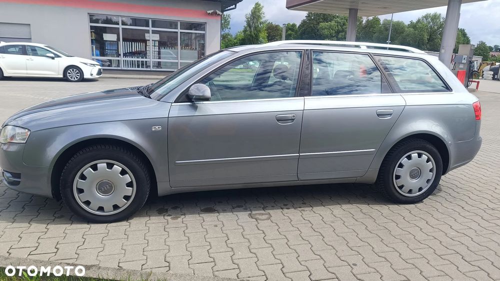 Audi A4 Avant - 4