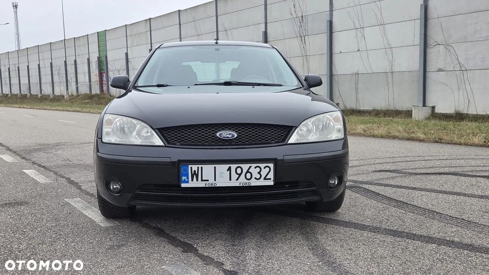 Ford Mondeo 1.8 Ghia - 2
