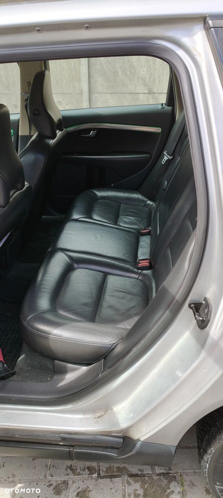 Volvo V70 2.0D Kinetic - 3