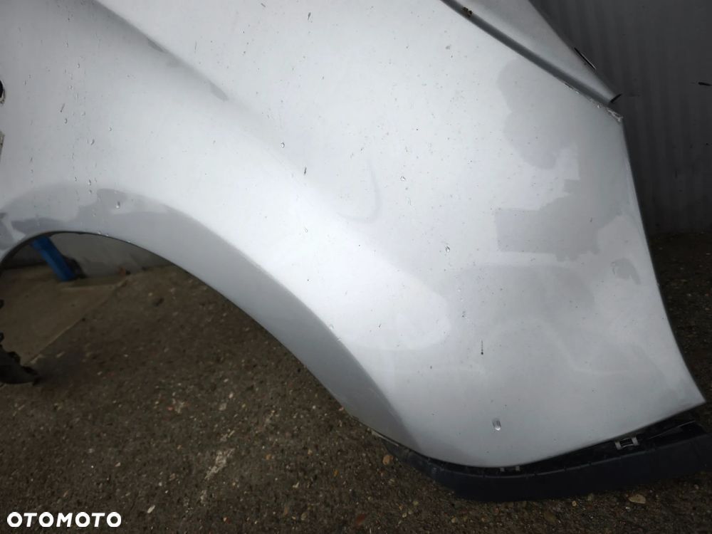 Błotnik prawy MB Vito w447 2014- srebrny - 4