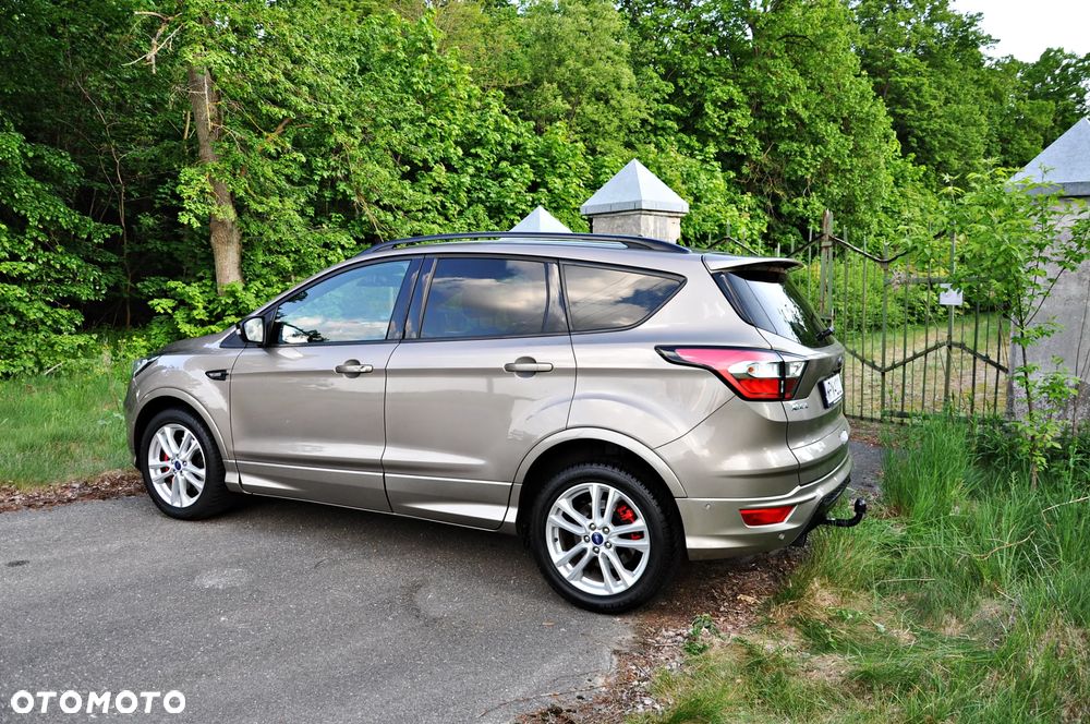 Ford Kuga 2.0 TDCi 4x4 ST-Line - 7