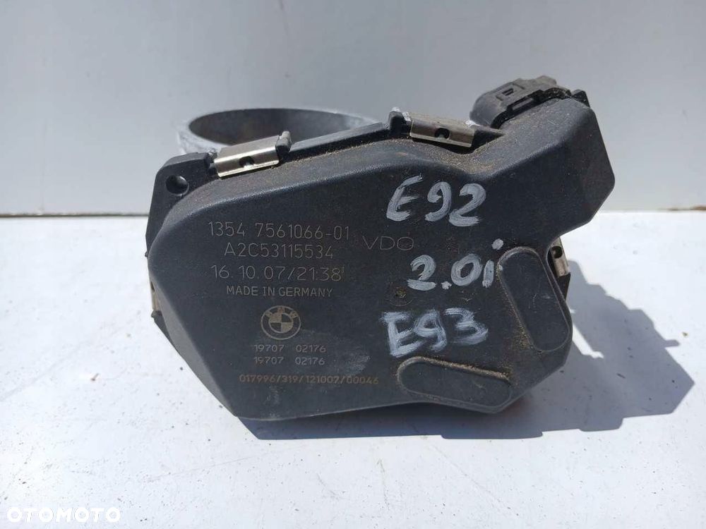 PRZEPUSTNICA BMW 3 E90 E91 E92 E93 2.0 I 7561066-01 - 2