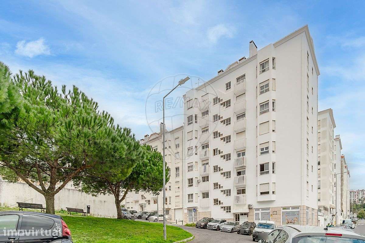 Apartamento T3 para arrendamento - Grande imagem: 2/22