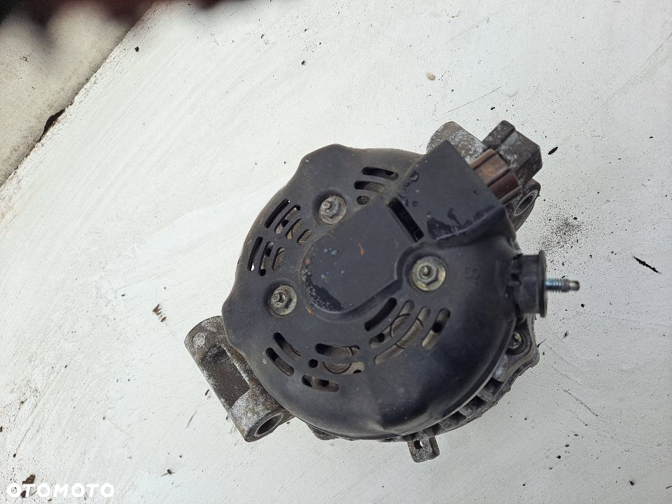 TOYOTA 2.2 D-CAT ALTERNATOR 27060-0G021 - 3