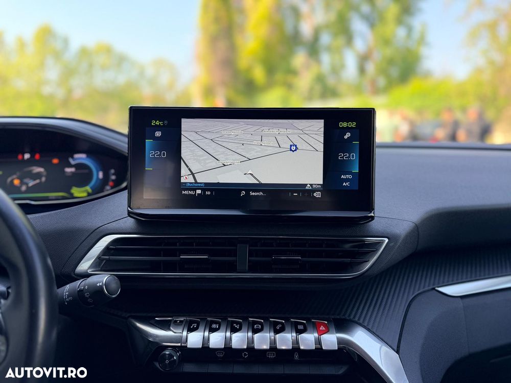 Peugeot 3008 PHEV 225 EAT8 Allure Pack - 19