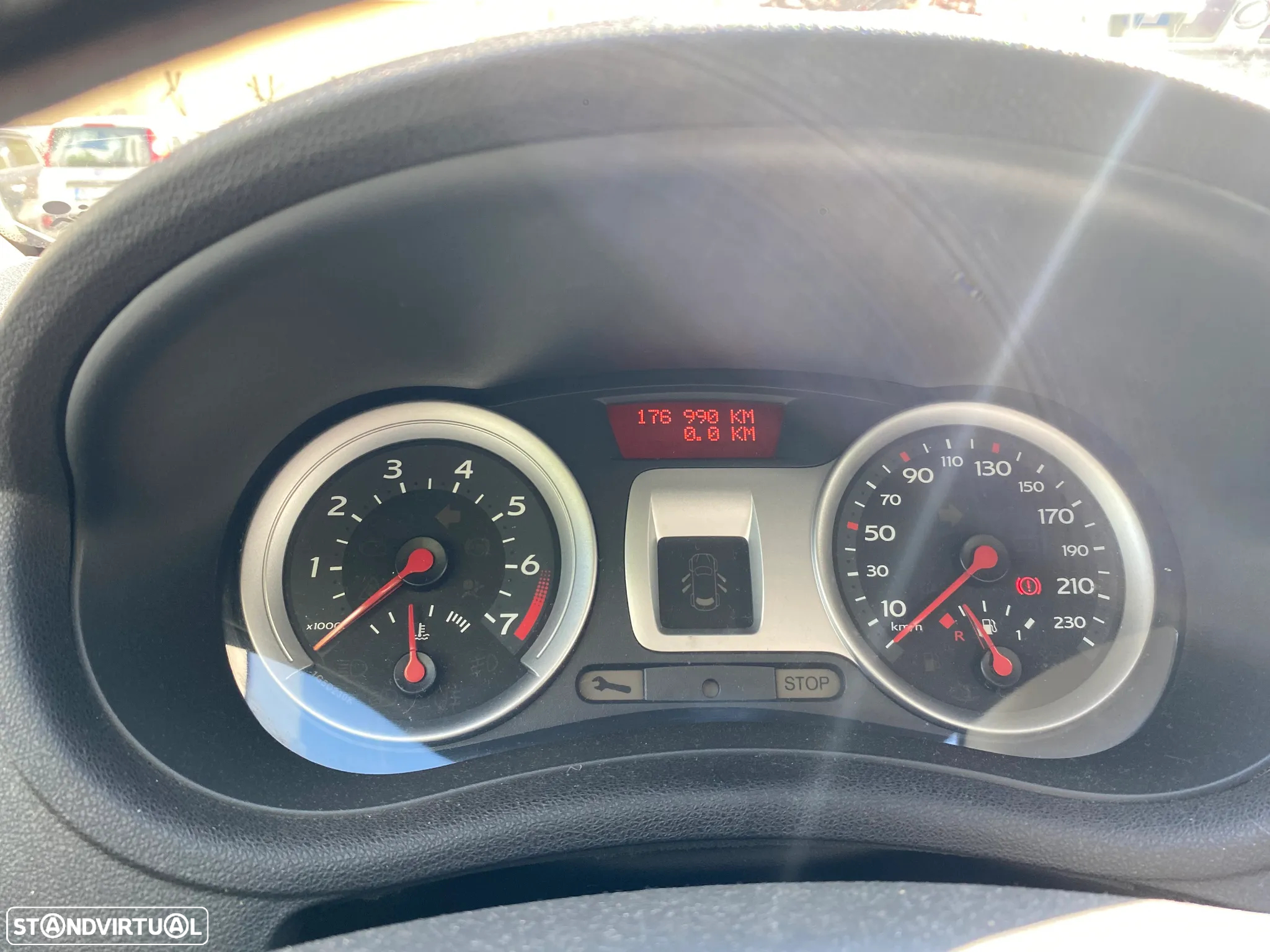 Renault Clio 1.2 TCE Dynamique S - 9