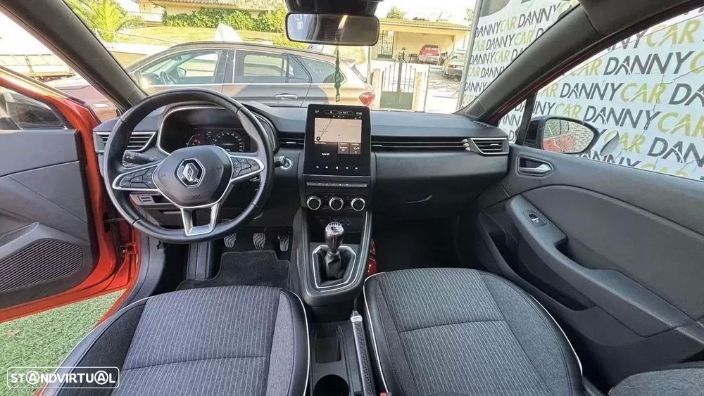 Renault Clio - 18