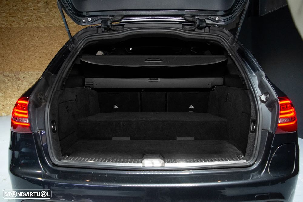 Mercedes-Benz C 300 de AMG Line - 2