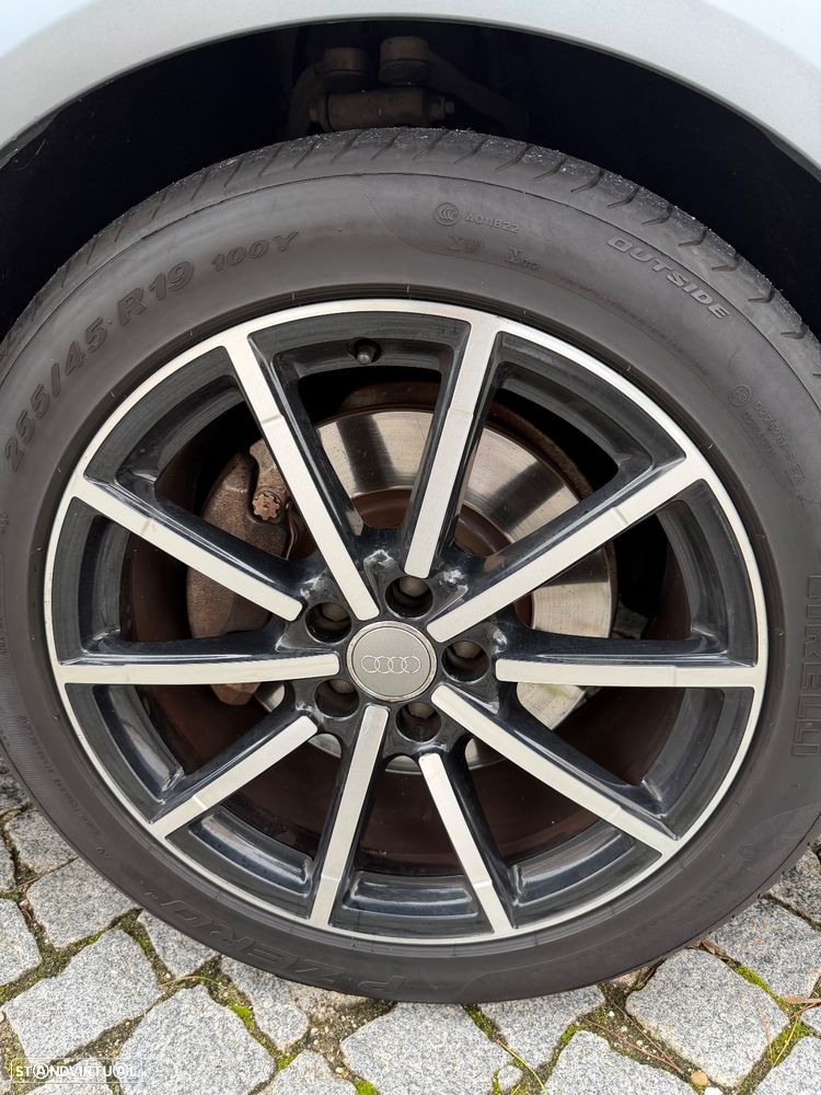 Audi A6 Allroad 3.0 TDi quattro S tronic - 8