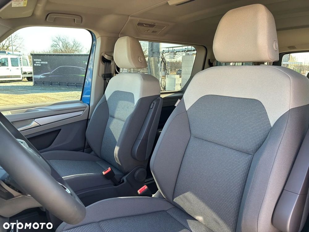 Volkswagen Multivan - 14