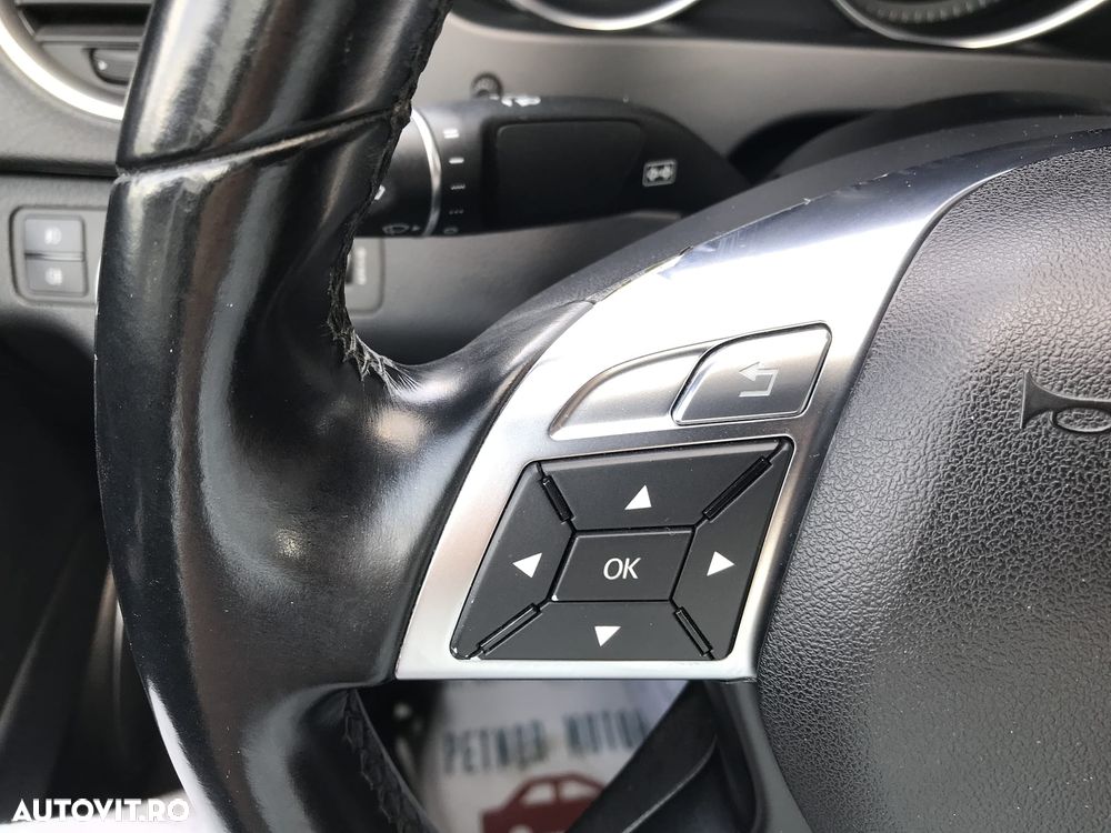 Mercedes-Benz C 220 CDI DPF (BlueEFFICIENCY) 7G-TRONIC - 19