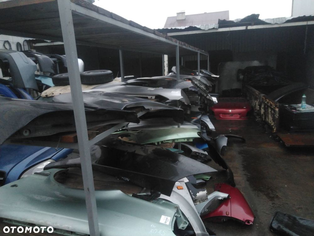 BŁOTNIK PRAWY PRZÓD MERCEDES W203 - 5