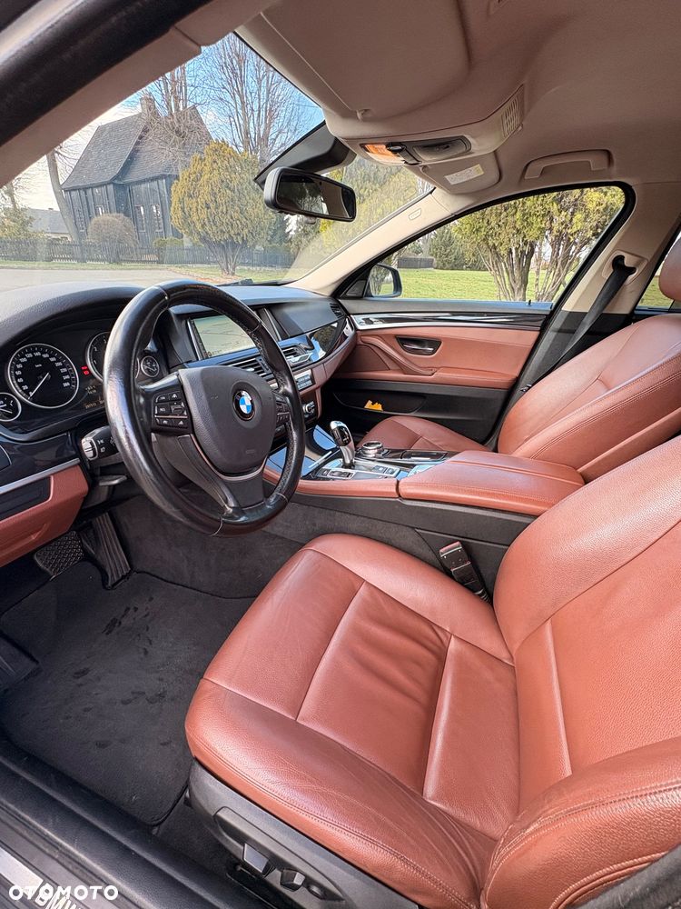 BMW Seria 5 520d - 7