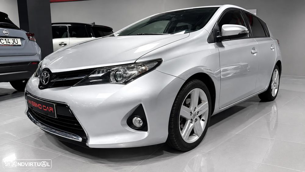 Toyota Auris 1.4 D-4D Exclusive+Navi - 1